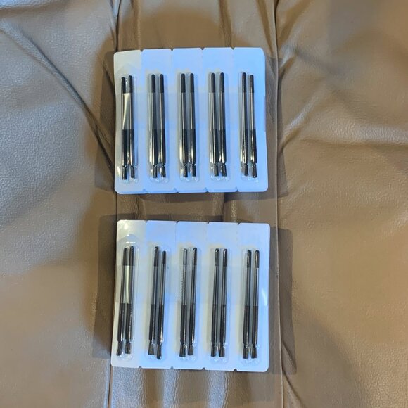 DISPOSABLE STERILE EYE MAKE UP APPLICATOR BRUSHES, 140 COUNT, SEALED - Picture 1 of 2